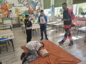 Policjanci Komendy Powiatowej Policji w Brzozowie przeprowadzili Powiatowy Turniej Bezpieczeństwa w Ruchu Drogowym dla uczniów szkół podstawowych. Zwycięzcami okazali się uczniowie ze Szkoły Podstawowej w Nozdrzcu, zajmując I miejsca