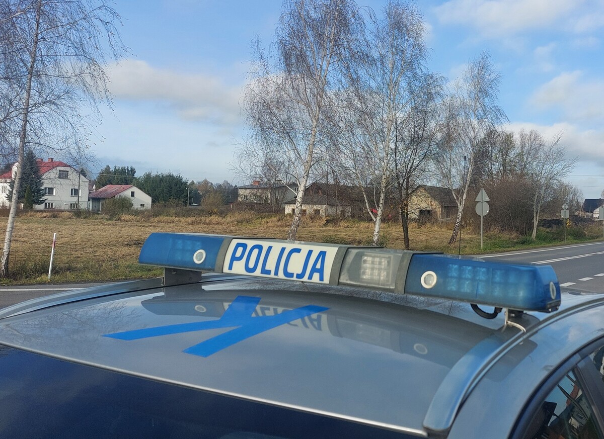 Kierowca motoroweru zatrzymany w Wesołej za złamanie zakazu sądowego